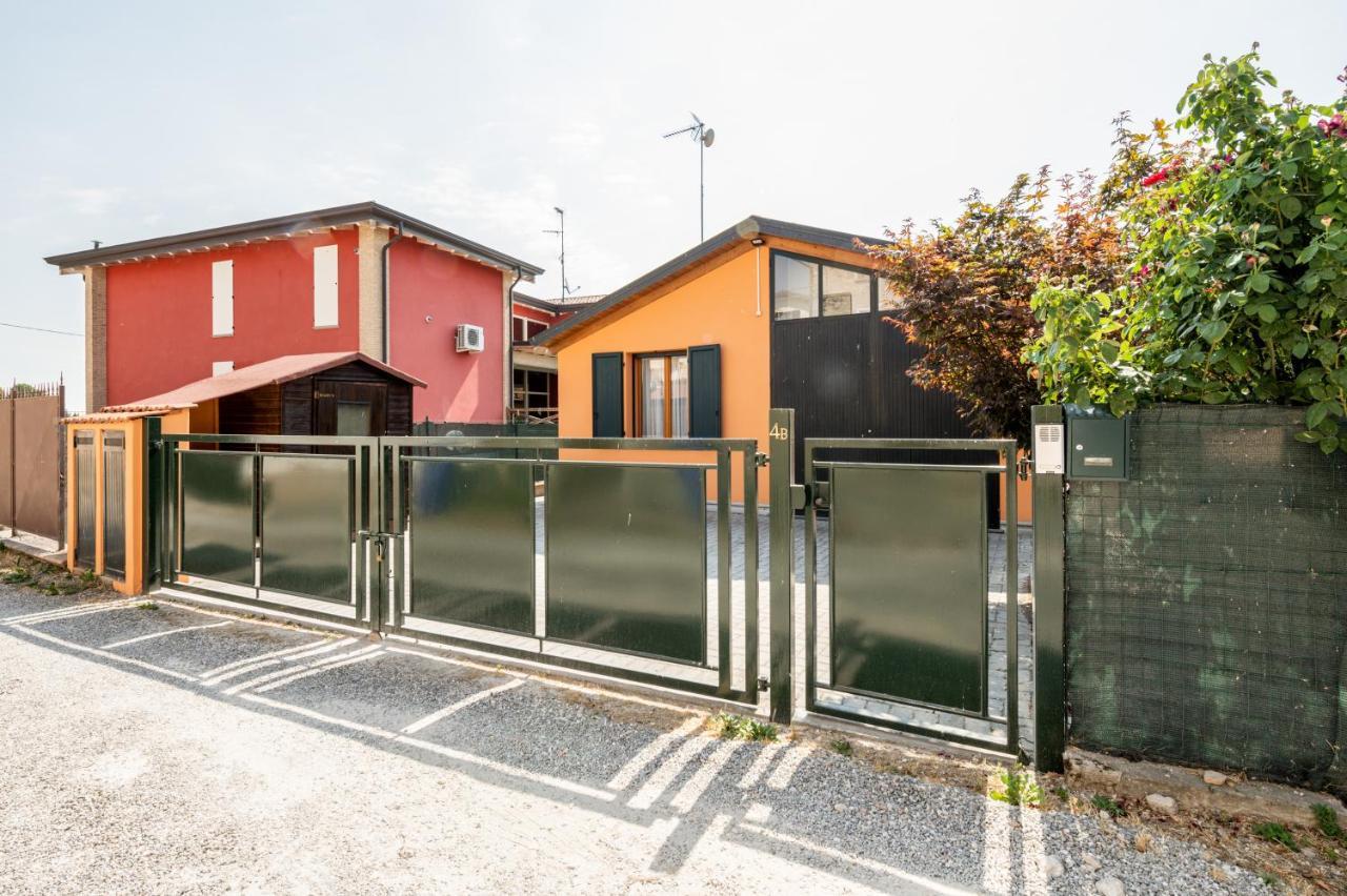 Casenuove Viletta Indipendente A 10 Min Da Parma Case Nuove  ภายนอก รูปภาพ